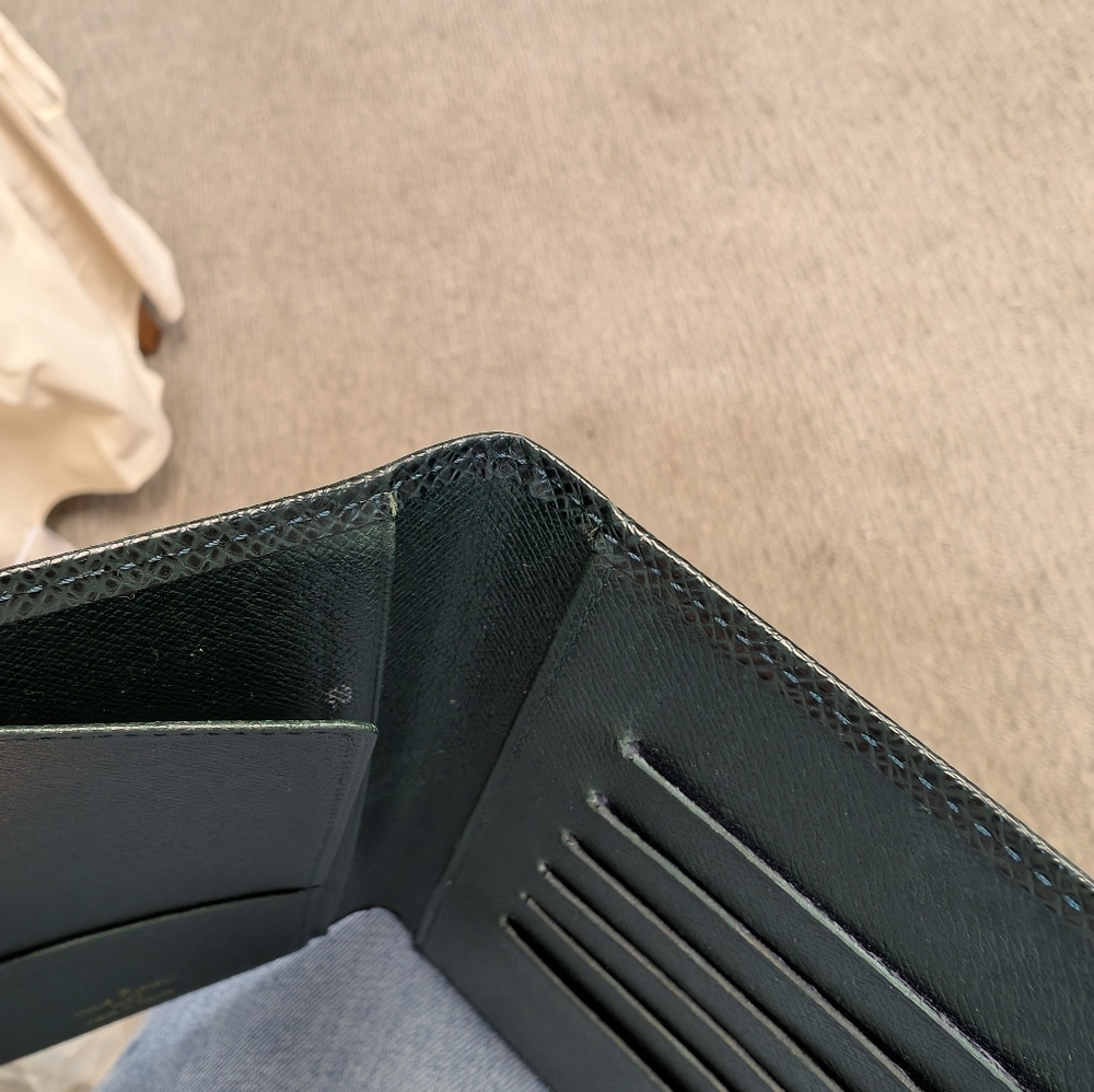 Dark Green LV TAIGA Textured Leather Check Book Wallet - Picture 11 of 12